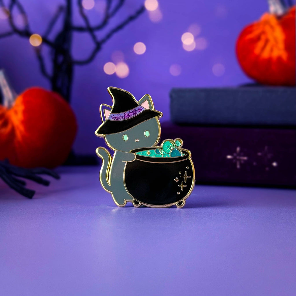 Witch Cauldron Grey Cat Glitter Hard Enamel Pin