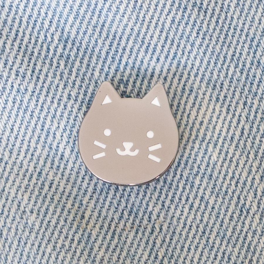 Cat face enamel pin