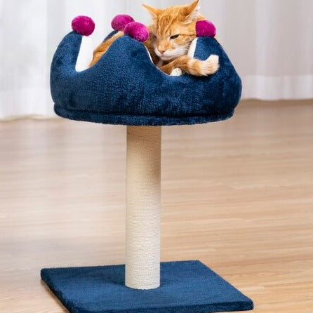 Prevue Pet royal bed and scratching post